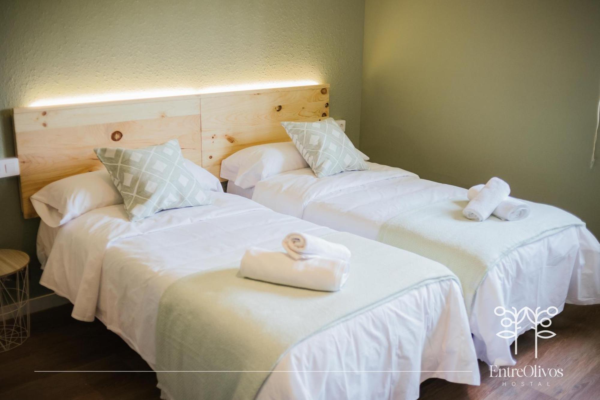 Hostal Entreolivos Badajoz Esterno foto