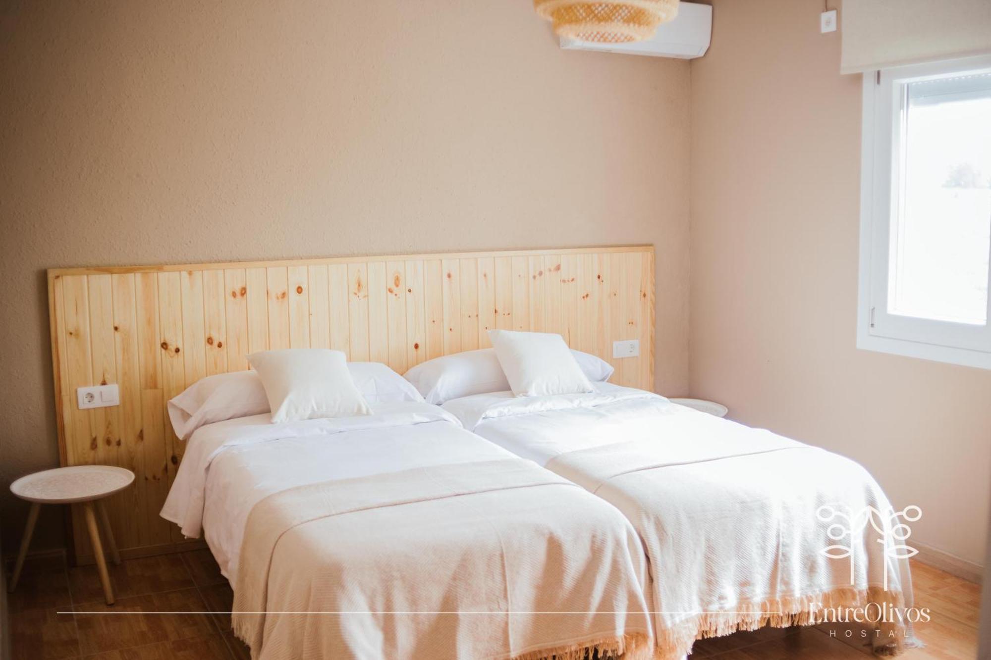 Hostal Entreolivos Badajoz Esterno foto