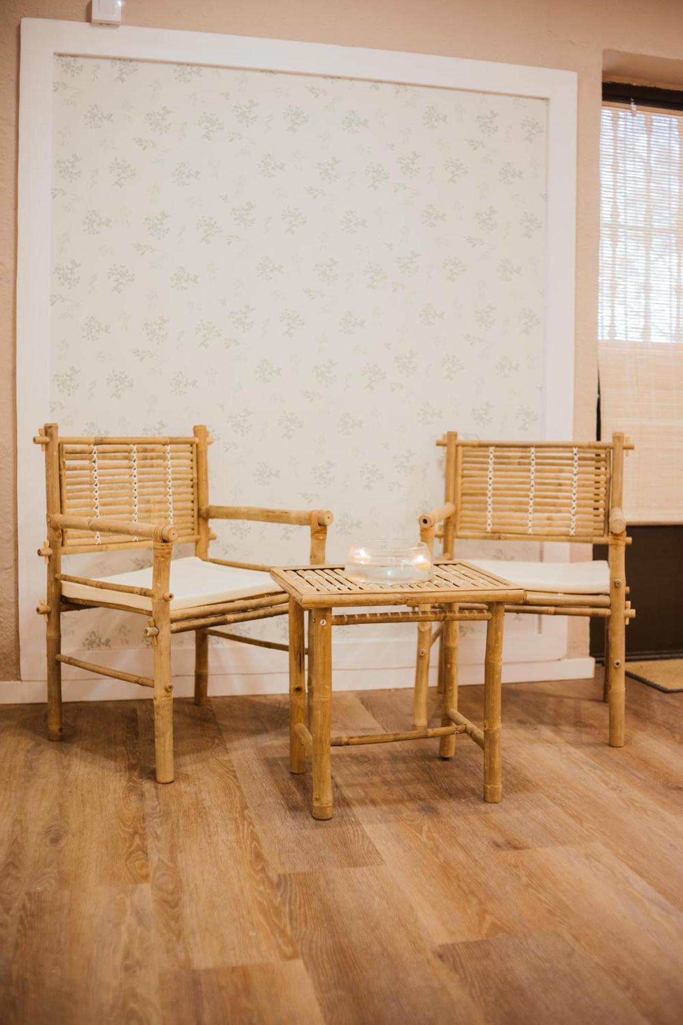 Hostal Entreolivos Badajoz Esterno foto